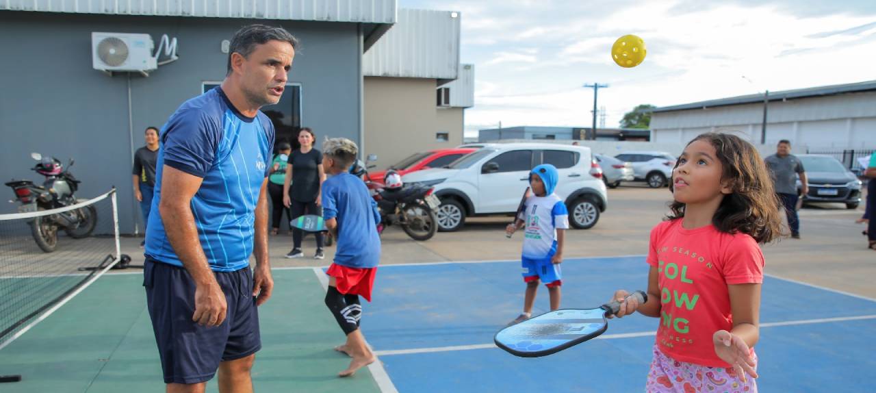 PIONEIRO NO ESTADO  CCJuv da ALERR aposta no pickleball e amplia oferta esportiva para todas as idades