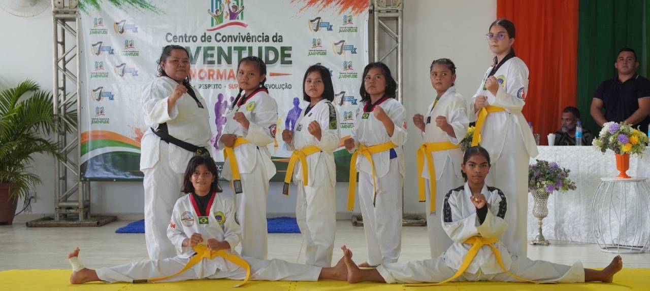 ESPORTE E CIDADANIA Troca de faixas reúne atletas e famílias no CCJuv de Normandia